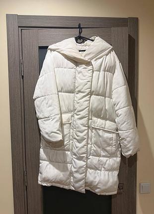 Продам пуховик pull & bear
