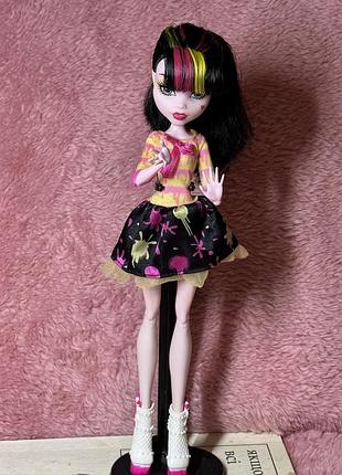 Monster high дракулаура 2