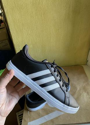 Кроссовки adidas 38 размер