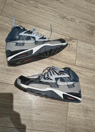 Nike кроссовки