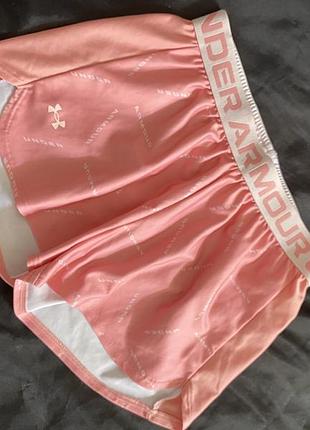 Under armour спортивні жіночі шорти