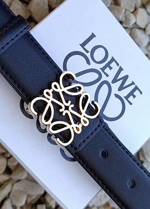 Женский кожаный ремень ширина 3 см черного цвета