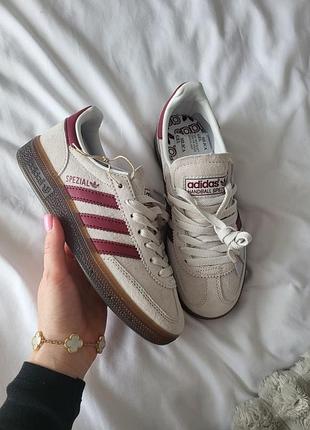 Кросівки жіночі adidas spezial grey red