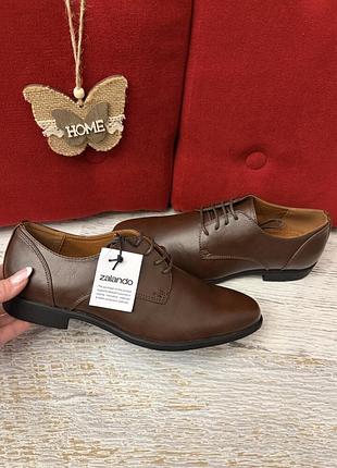 Фирменные туфли pier one 39р.