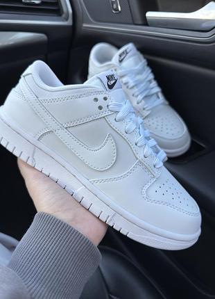 Nike dunk low full white