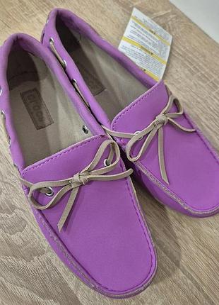 Мокасини crocs