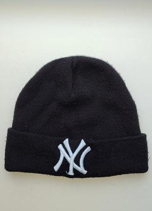 Шапка yankees