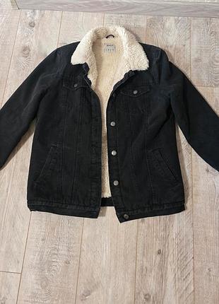Джинсовая куртка с белым меховым воротником denim co 46 размер