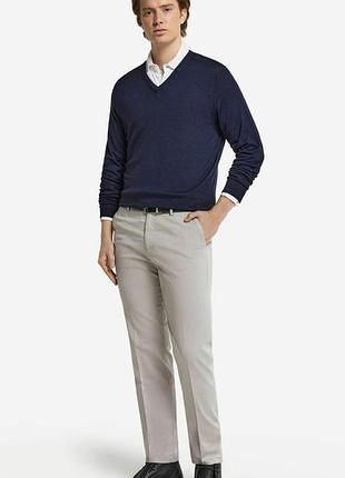 Кашемировый пуловер falconeri ultrafine cashmere v-neck sweater
оригинал
