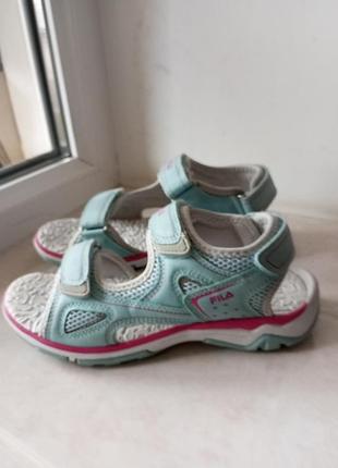 Подростковые сандалии босоножки бренда fila 792 2,5 eur.  35