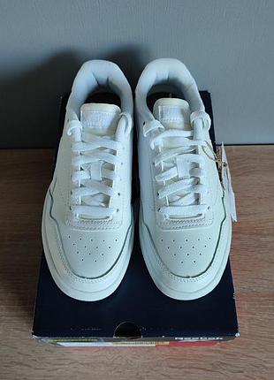 Нові шкіряні кеди reebok 34-35р. 23 см.