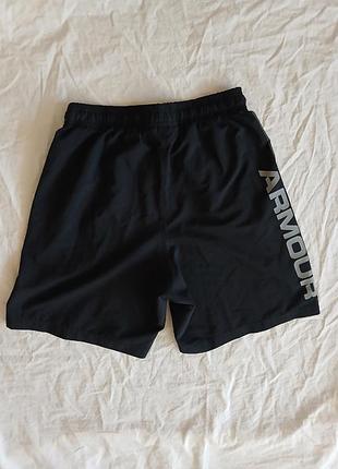 Мужские спортивные шорты under armour