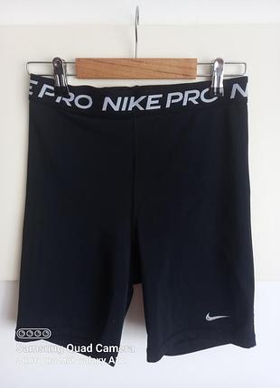 Молодежные шорты nike