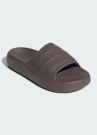 Adidas adilette
