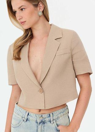 Піджак кроп в пудровому кольорі zara