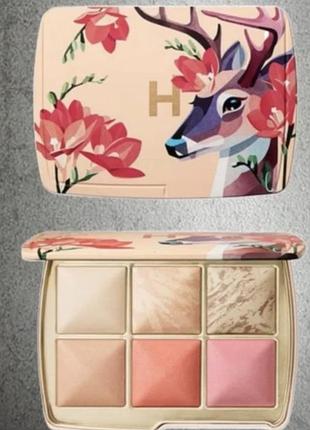 Палетка hourglass ambient lighting edit (deer) олень