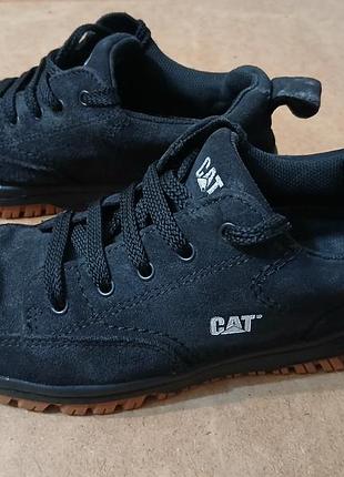 Кроссовки  cat. размер 39-40