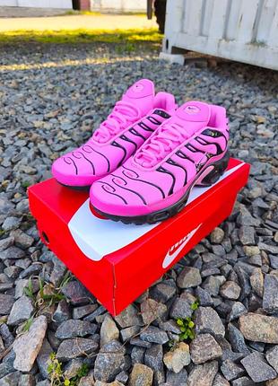 Кросівки nike air max tn plus pink black найк тн плюс рожеві чорні нові