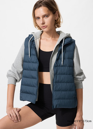 Спортивная худи на застежке uniqlo