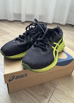 Asics кросівки для хлопчика