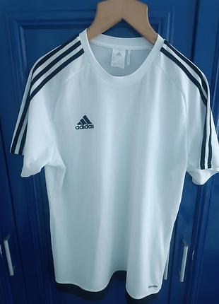 Футболка adidas оригинал , размер l