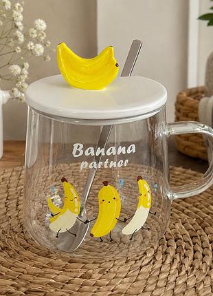 Чашка стеклянная banana 500 мл с крышкой и ложечкой