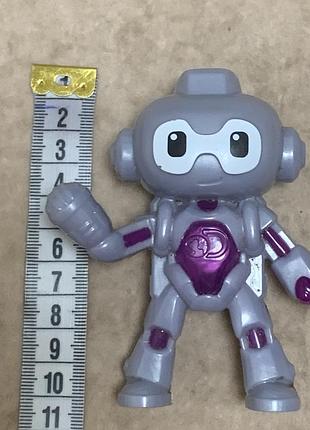 Іграшка робот із mcdonald's серії discovery mindblown robots 4