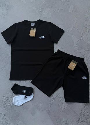 Костюм the north face футболка шорты 2 пары носков в подарок!