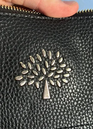 Сумка через плече mulberry london з чорної зернистої шкіри на блискавці, у хорошому стані