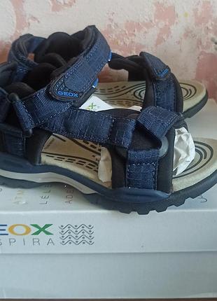 Босоніжки geox respira