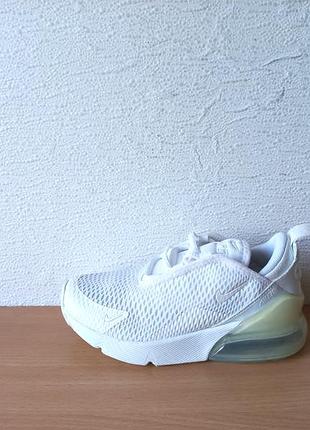 Суперовые белые кроссовки nike air 270 28,5 р. стелька 19 см