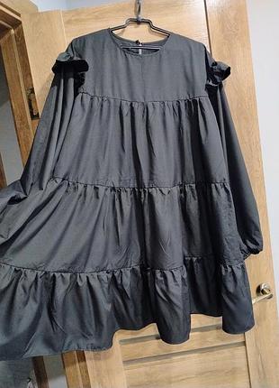 Оригинальное брендовое платье boohoo