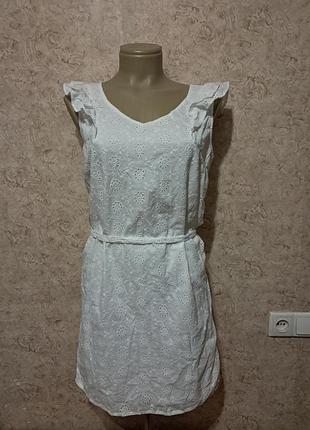 Платье из прошвы
