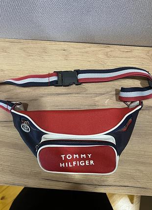 Бананка tommy hilfger 2