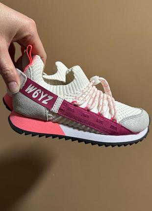 Кросівки літні легкі на дівчинку w6yz
