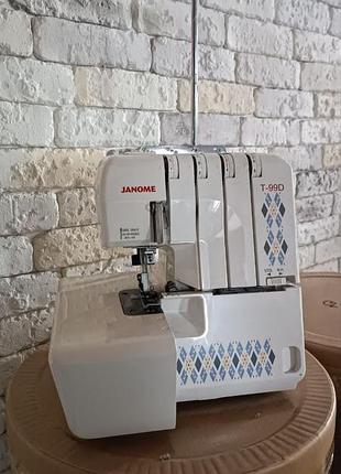 Оверлок janome t-99d