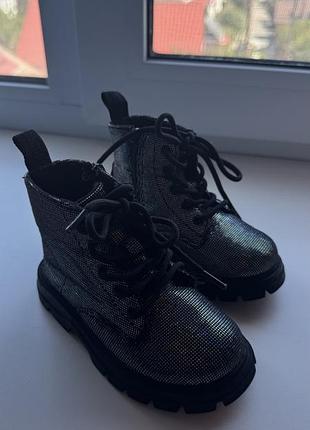 Ботінки zara 22 розмір