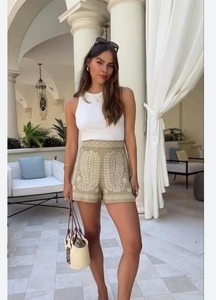 Лляні шорти zara вишивка