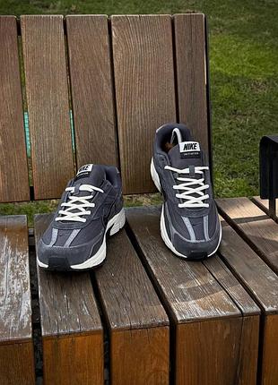 Кросовкі nike initiator 2