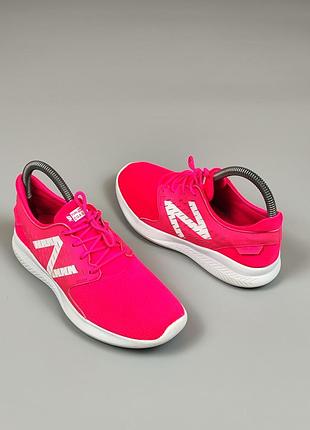 Женские кроссовки new balance