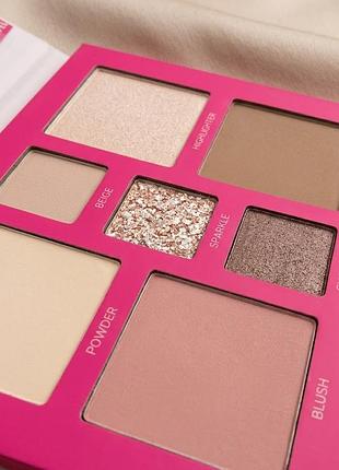 Палетка для контурингу і макіяжу очей glambee