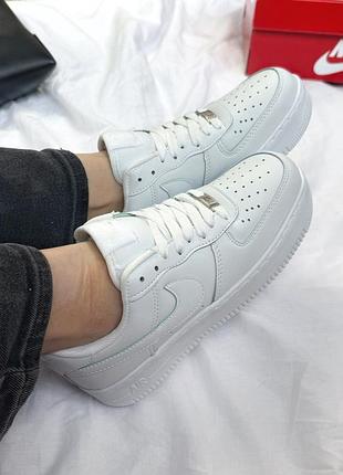 Женские кроссовки кроссовки женские nike air force 1