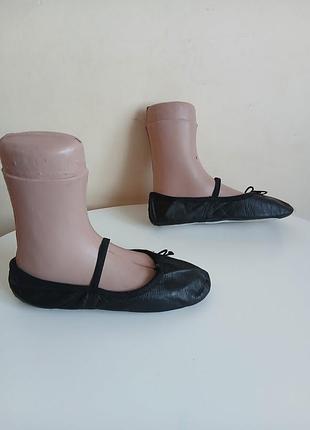 Танцевальные туфли, балетки