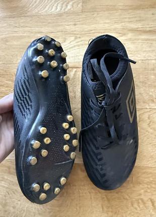Umbro бутси футбольні розміру 33-34
