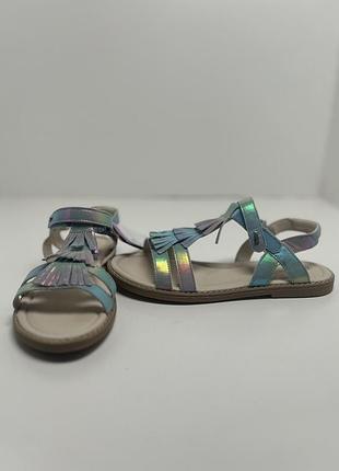 Шкіряні босоніжки з бахромою lasocki
