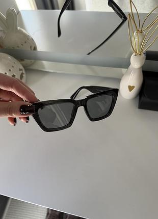 Окуляри під ysl