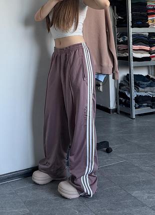 Спортивные штаны новые брюки джинсы прямые adidas new