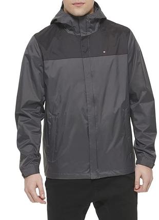 Мужская ветровка tommy hilfiger легкая, дышащая, водонепроницаемая с капюшоном 3xl темно--серая