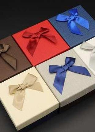 Коробки подарункові з бантиком. 9х9х5.5см. 6шт/уп. / коробки подарункові з бантиком. 9х9х5.5см. 6шт/уп.
