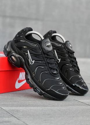 Кроссовки nike air max plus tn black